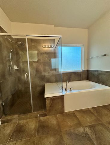 9518 Franklin Drive, Mont Belvieu, TX 77523