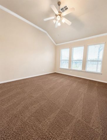 9518 Franklin Drive, Mont Belvieu, TX 77523