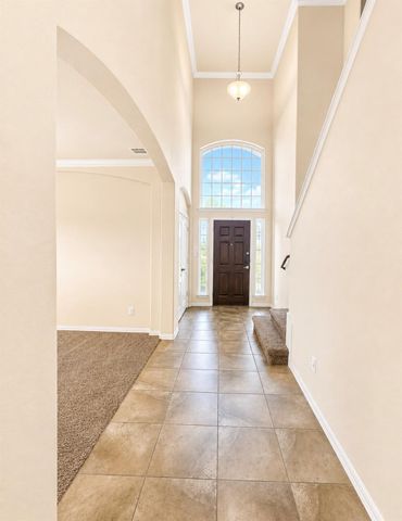 9518 Franklin Drive, Mont Belvieu, TX 77523