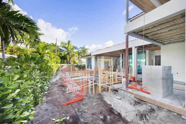 1627 Coral Ridge Dr, Fort Lauderdale, FL 33305