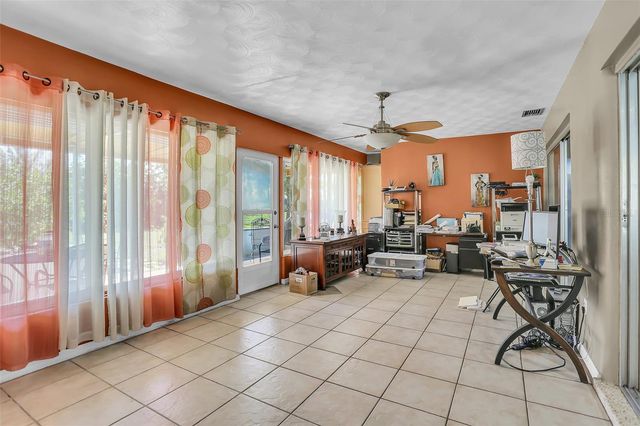 525 SKYLARK LANE NW, Port Charlotte, FL 33952