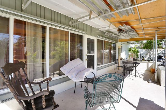 525 SKYLARK LANE NW, Port Charlotte, FL 33952