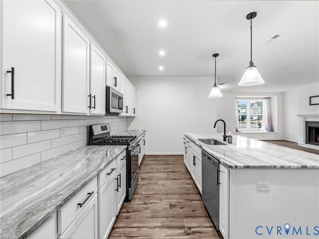 7046 Rivermere Ln, Henrico, VA 23059