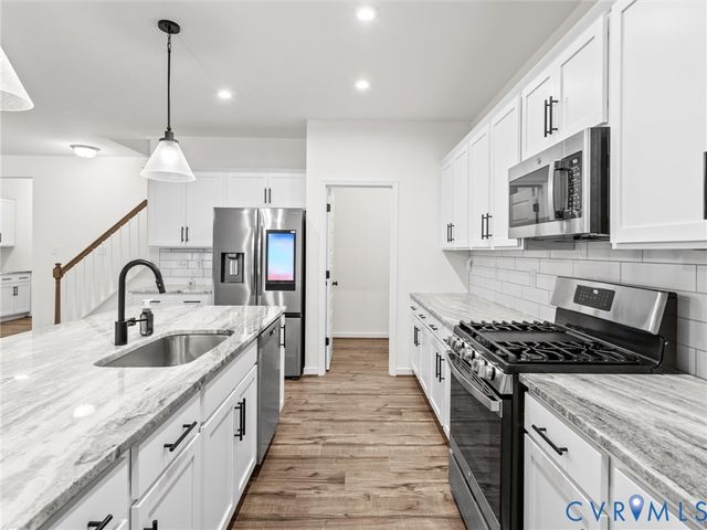 7046 Rivermere Ln, Henrico, VA 23059