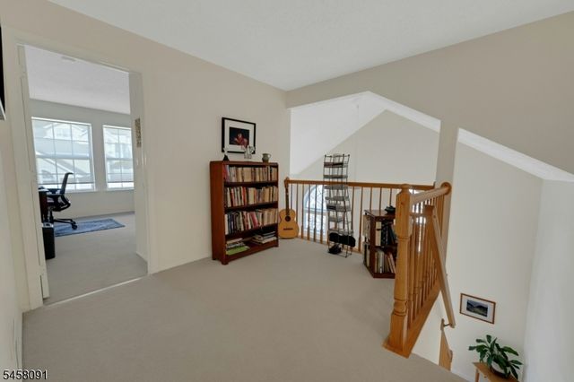 23 Hancock Dr, Morris Twp., NJ 07960