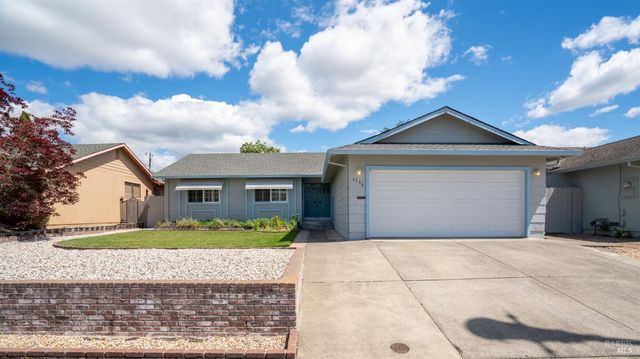 1536 Sunview Ct, Santa Rosa, CA 95401