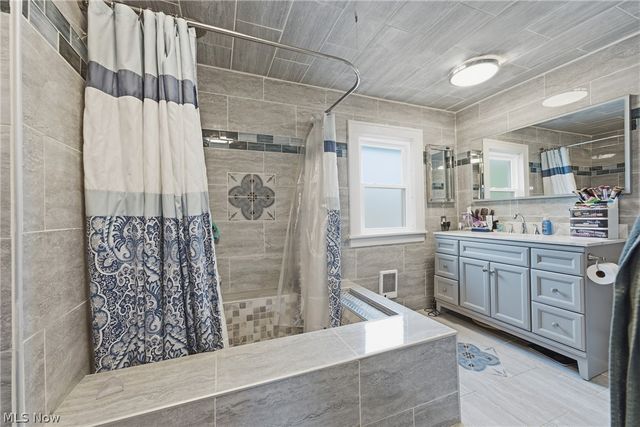 416 18th Street NW, Canton, OH 44703