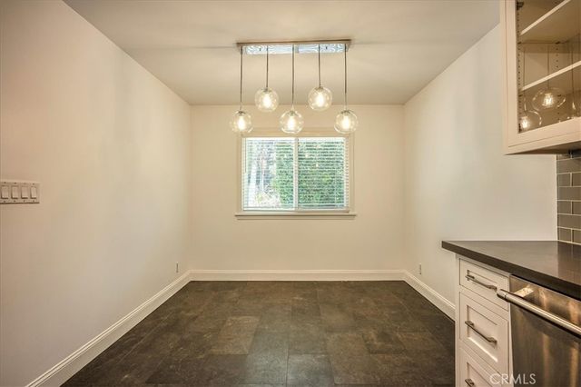 385 E Mendocino Street, Altadena, CA 91001