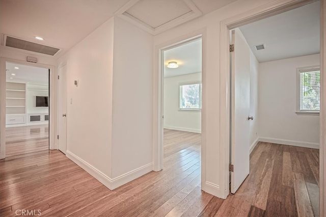 385 E Mendocino Street, Altadena, CA 91001