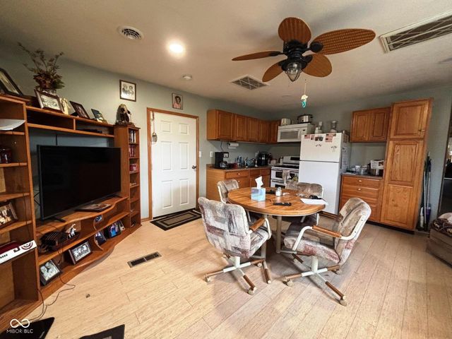 3840 E County Road 20 N, North Vernon, IN 47265