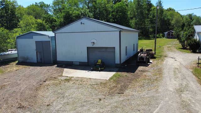 1873 W CENTER Street, Waterford, PA 16441