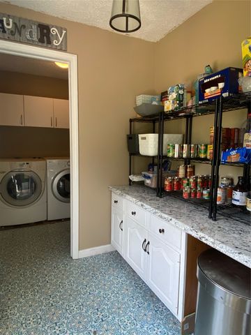 1873 W CENTER Street, Waterford, PA 16441