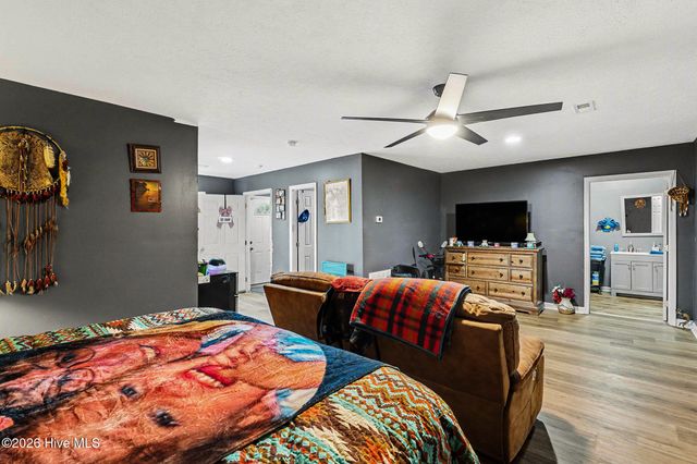 109 S Austin Street, Maxton, NC 28364