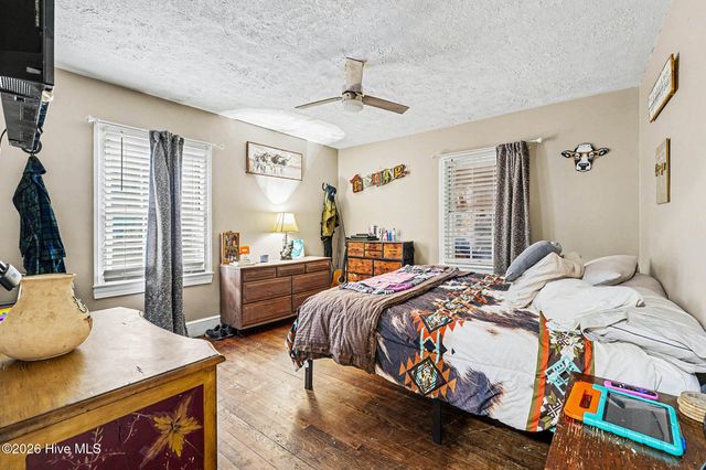 109 S Austin Street, Maxton, NC 28364