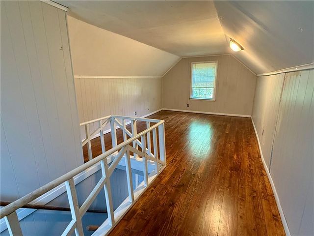 4324 Myrtle Avenue, Kansas City, MO 64130