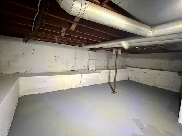 4324 Myrtle Avenue, Kansas City, MO 64130