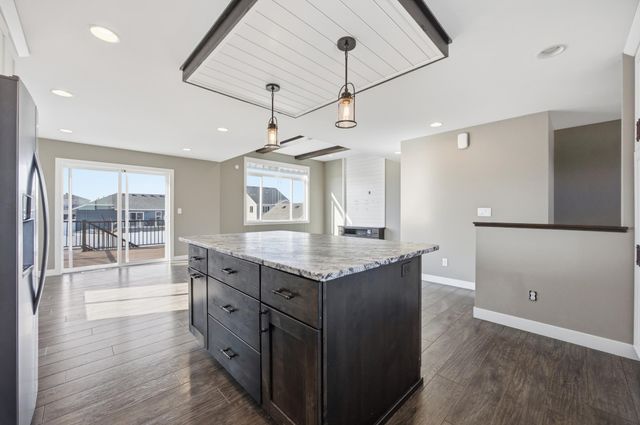 1809 42nd Street S, Moorhead, MN 56560