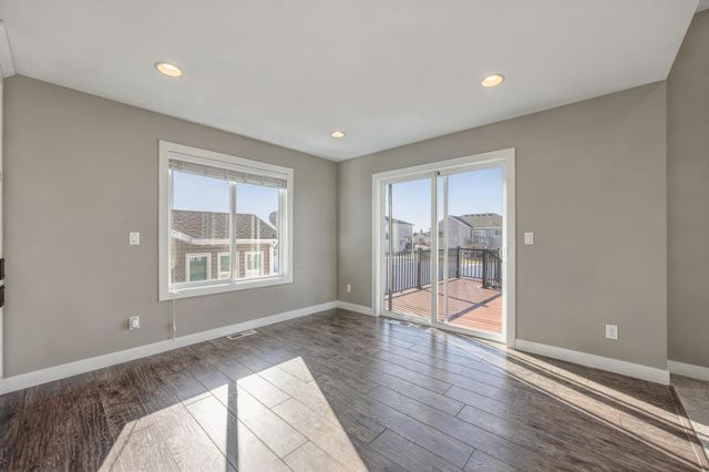 1809 42nd Street S, Moorhead, MN 56560