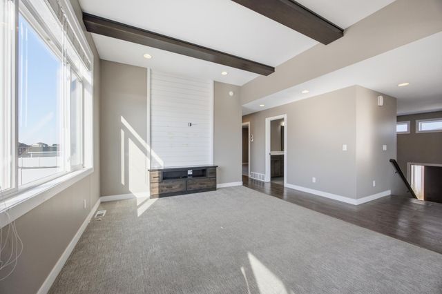 1809 42nd Street S, Moorhead, MN 56560