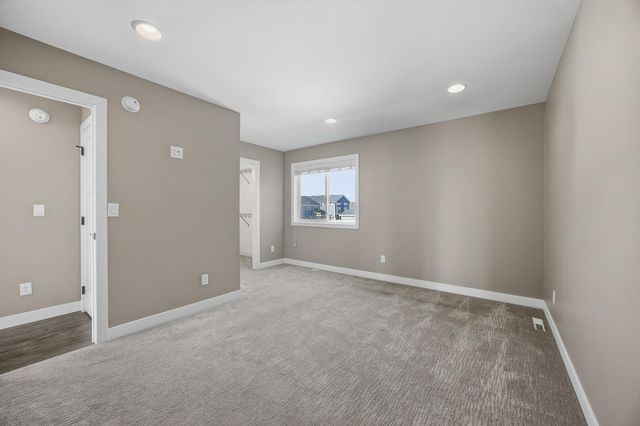 1809 42nd Street S, Moorhead, MN 56560