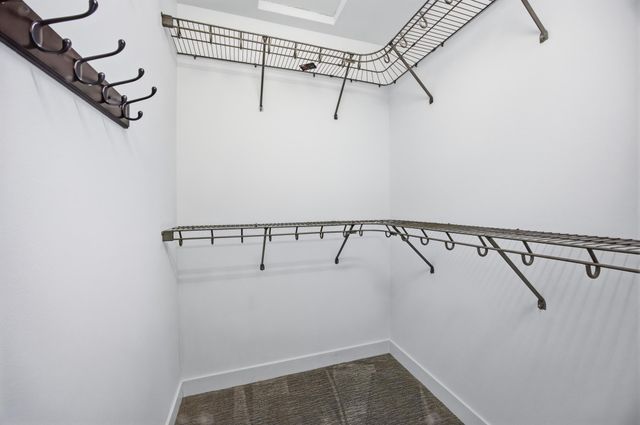 1809 42nd Street S, Moorhead, MN 56560