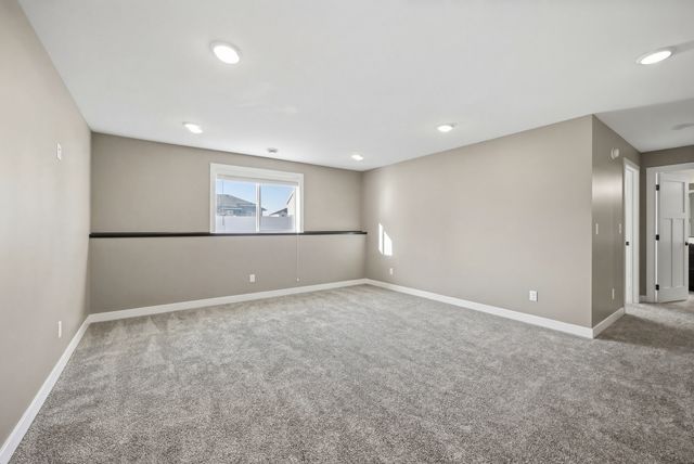 1809 42nd Street S, Moorhead, MN 56560