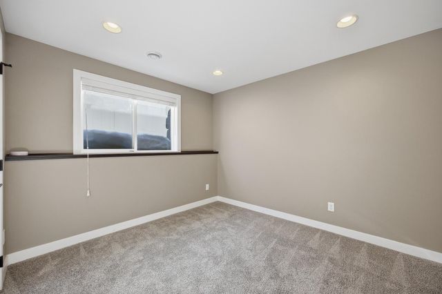 1809 42nd Street S, Moorhead, MN 56560