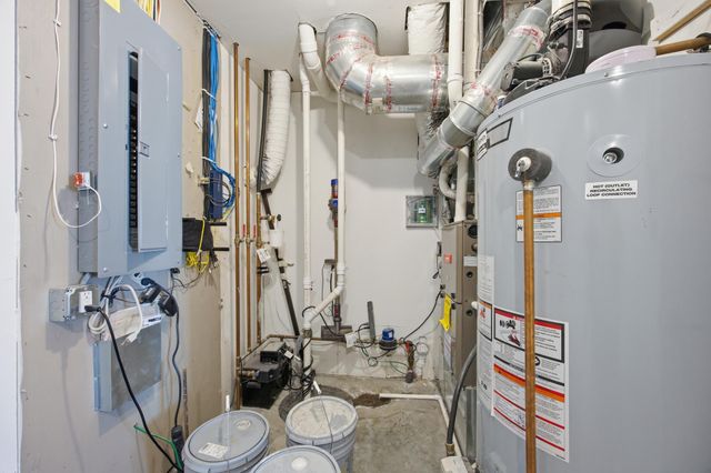 1809 42nd Street S, Moorhead, MN 56560