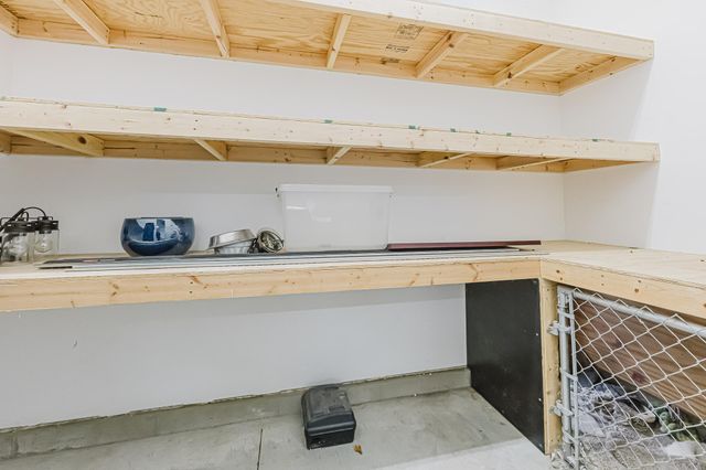 1809 42nd Street S, Moorhead, MN 56560