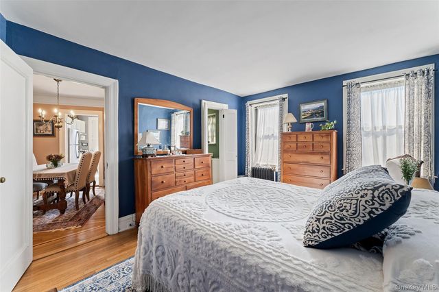 42 Pondfield W 6D, Bronxville, NY 10708