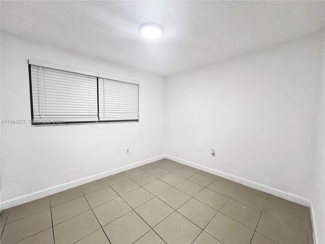 65 NE 59th St 2, Miami, FL 33137