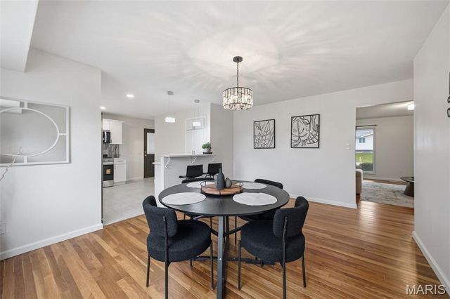 4394 Satiris Drive, Florissant, MO 63033