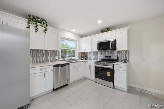 4394 Satiris Drive, Florissant, MO 63033