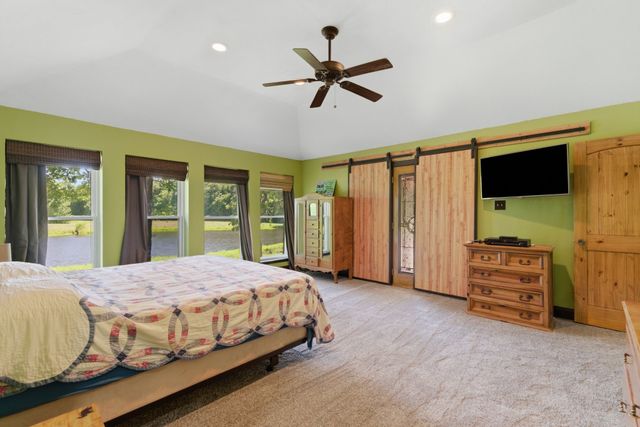 321 County Road 211 Road, Gainesville, TX 76240
