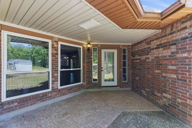 321 County Road 211 Road, Gainesville, TX 76240
