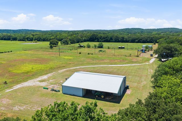321 County Road 211 Road, Gainesville, TX 76240