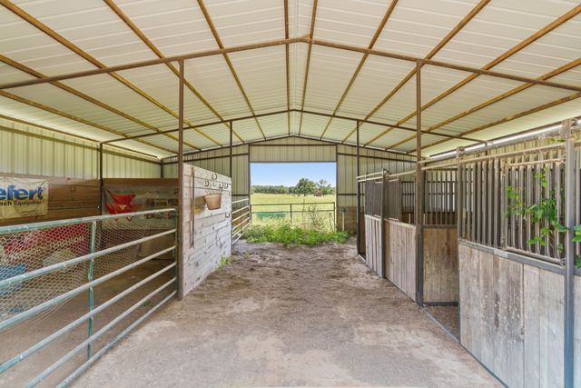 321 County Road 211 Road, Gainesville, TX 76240