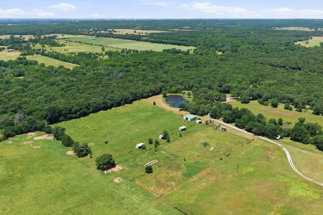 321 County Road 211 Road, Gainesville, TX 76240