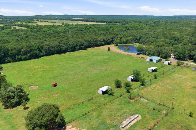 321 County Road 211 Road, Gainesville, TX 76240