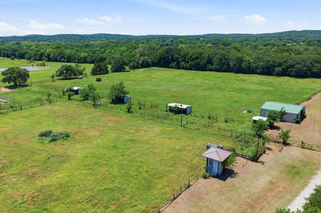 321 County Road 211 Road, Gainesville, TX 76240