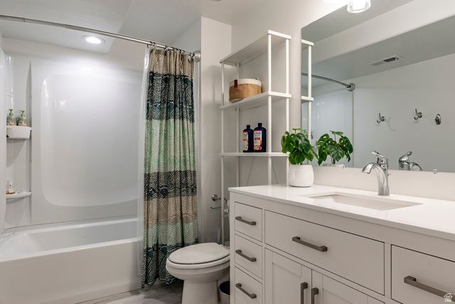 8725 W BECKVILLE DR, Magna, UT 84044