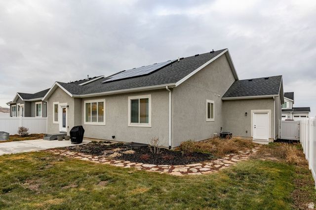 8725 W BECKVILLE DR, Magna, UT 84044