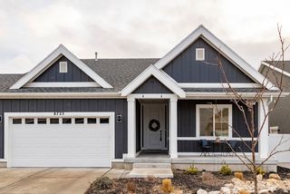 8725 W BECKVILLE DR, Magna, UT 84044