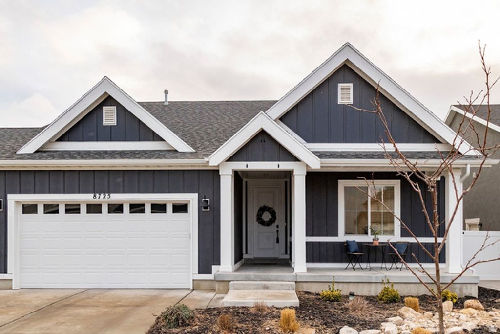 8725 W BECKVILLE DR, Magna, UT 84044