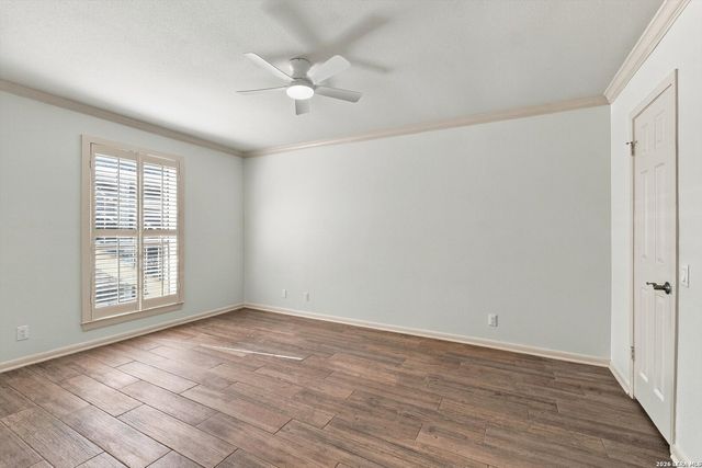 8415 Fredericksburg Rd Apt 902, San Antonio, TX 78229