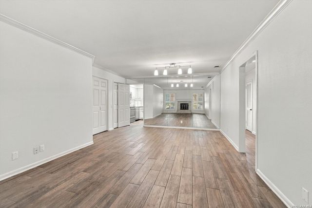 8415 Fredericksburg Rd Apt 902, San Antonio, TX 78229