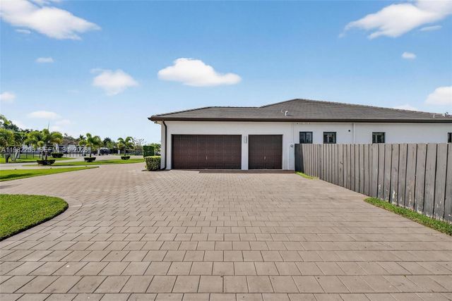 28004 SW 169th Court, Homestead, FL 33030