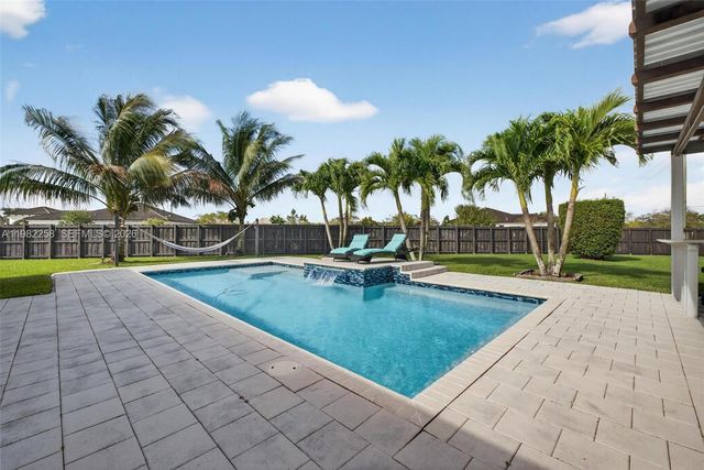 28004 SW 169th Court, Homestead, FL 33030