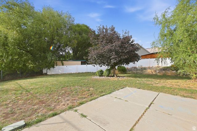 1028 E CANFIELD DR, Ogden, UT 84404