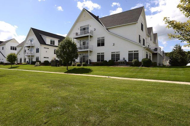 2150 Old School Road 252, Mound, MN 55364